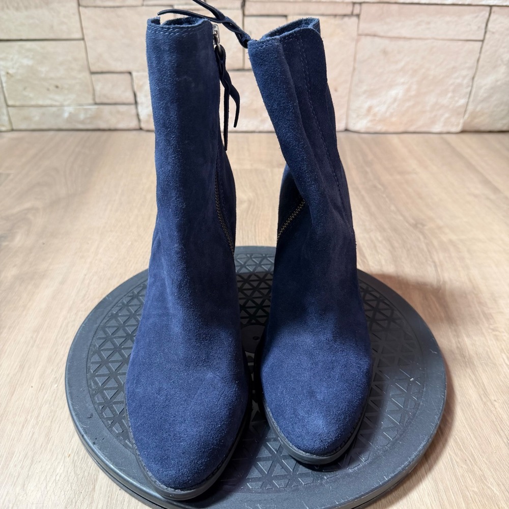Splendid Women's 8.5 Navy Suede Ankle Boots Pointed Toe Block Heel Fall Staple - Picture 2 of 7